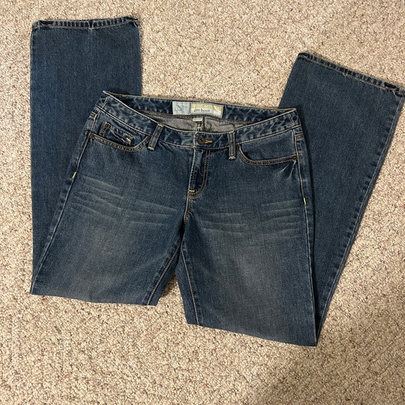 Ann Taylor Loft Premium Slim Boot Jeans Size 8 EUC - Picture 2 of 13